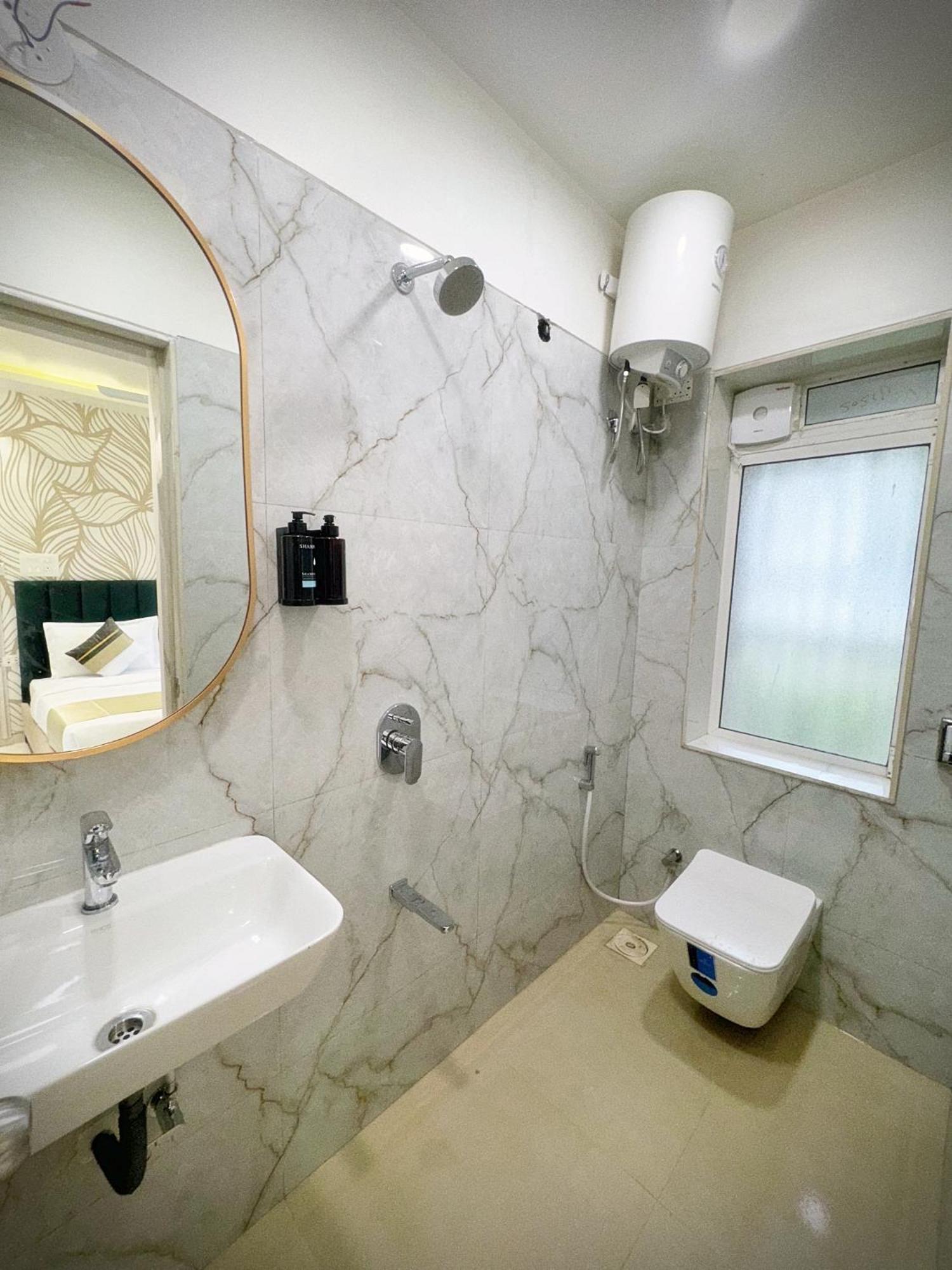 The Orion - Premium Apartments مومباي المظهر الخارجي الصورة